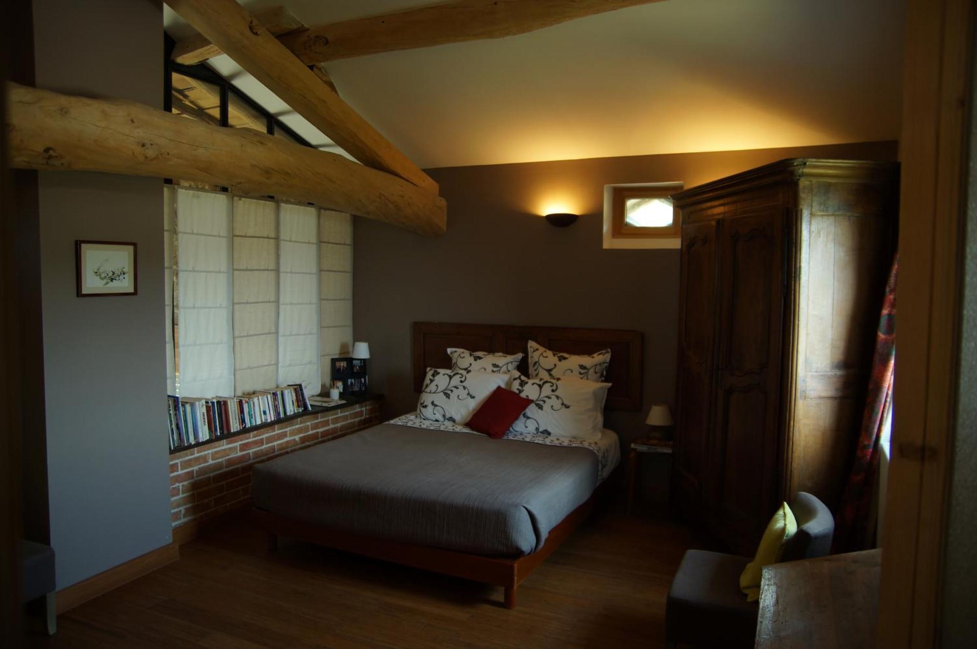 Le Grand Noe Bed & Breakfast Roisey Room photo